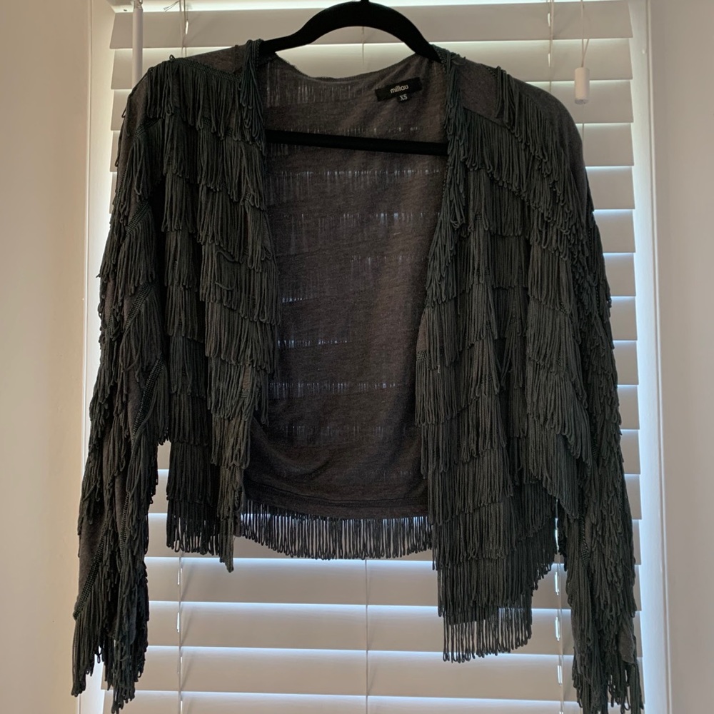 Chic fringe cardigan with hook closure XS
